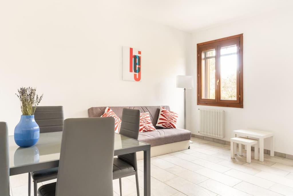 Appartamento Unico A Bologna Con 3 Camere E Parcheggio Gratuito Dış mekan fotoğraf
