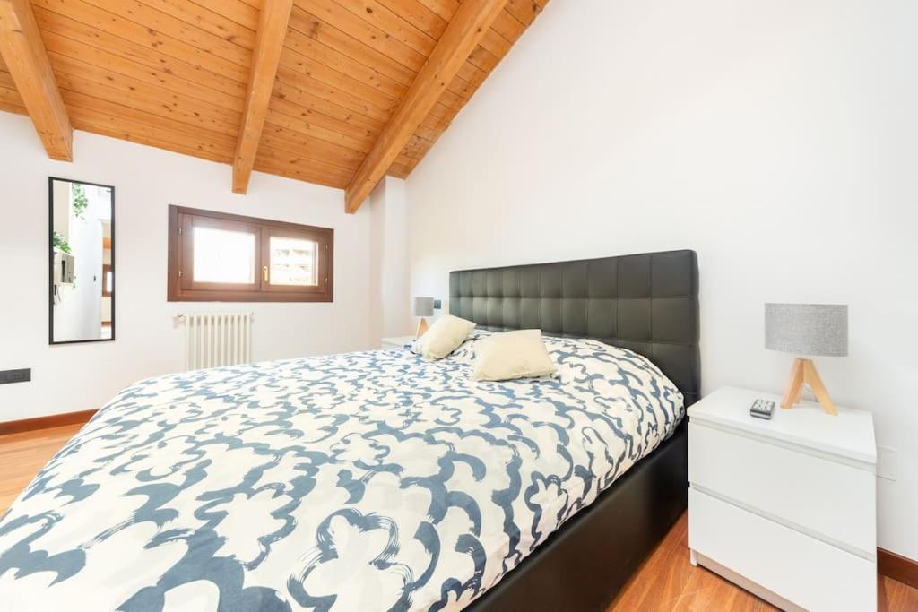 Appartamento Unico A Bologna Con 3 Camere E Parcheggio Gratuito Dış mekan fotoğraf